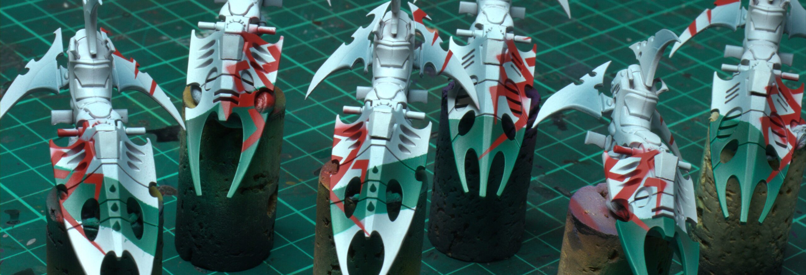 warhammer 40000 drukhari reaver painting guide airbrush warhammer tutorial masking tape games workshop