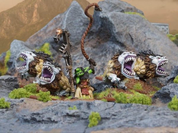 Mantic Kings of War  Orcs Goblin Mawbeast Pack Troop - MGKWO76-1 - 5060208864434