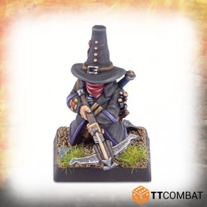 TTCombat   TTCombat Miniatures Halfling Witch Hunter - TTFHR-HLF-017 - 5060850172710