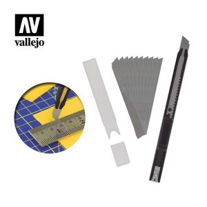 AV Vallejo Tools - Slim Snap-Off Knife & 10 Blades 1