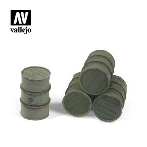 Vallejo Scenics - 1:35 Wehrmacht Fuel Drums 1